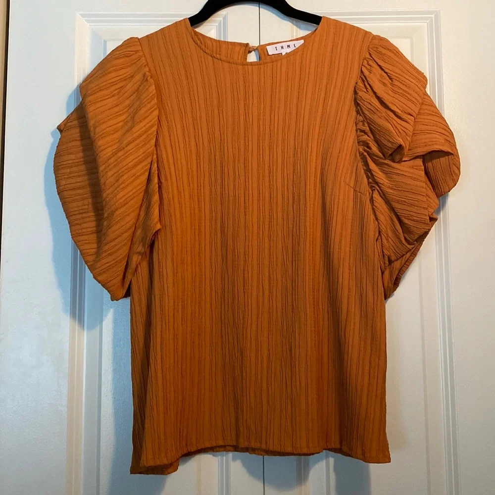 THML Ruffle Sleeve Top - Picture 1 of 4